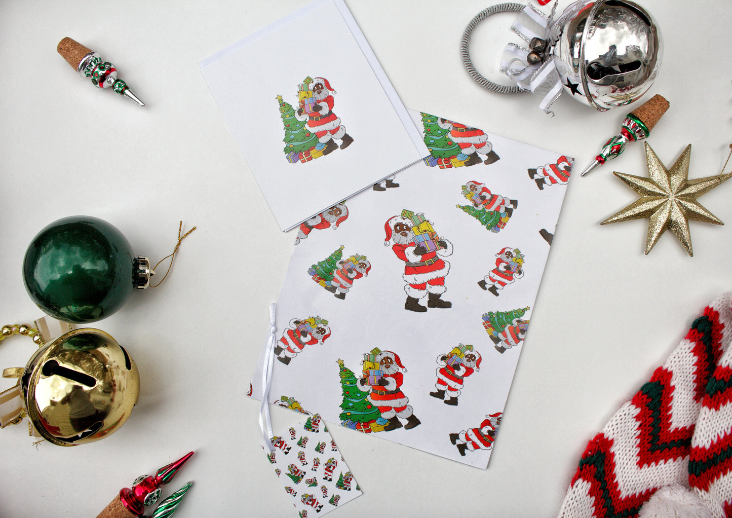 Black Santa Claus Wrapping Paper Kit